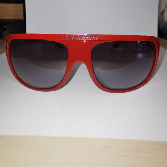 Sunglasses - Picture 1 of 3